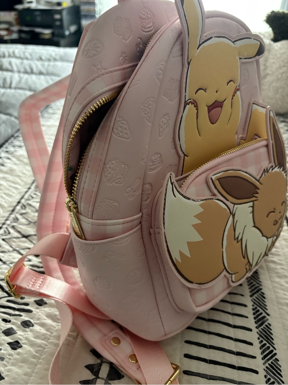Loungefly Pikachu & Eevee Mini Backpack - Picture 4 of 7